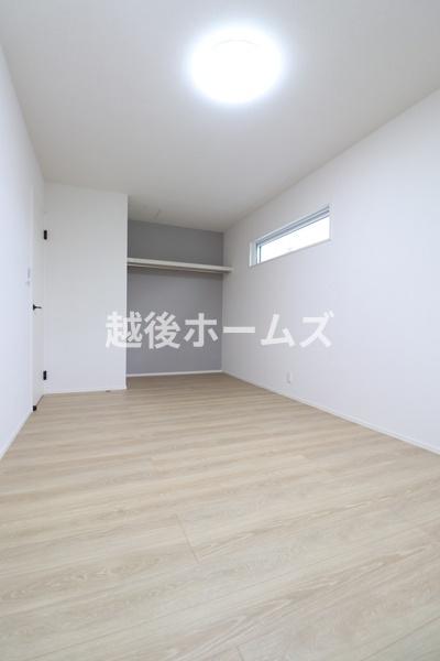 �m�� �y���Ў{�H��z�V���v���ȗm���Ȃ̂ŉƋ�Ȃǂ̃C���e���A�Ƃ��}�b�`���Ă�����ꊴ���o���₷���A�g�̉��̐��������₷���ł��ˁ�