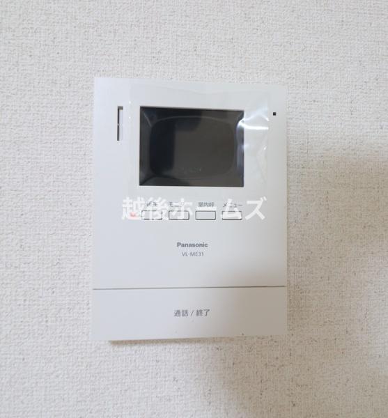 ���̑� �h�Ƒ΍�ɗD�ꂽTV���j�^�[�t���C���^�[�z���ŗ��q�҂̊m�F���ł��܂��B