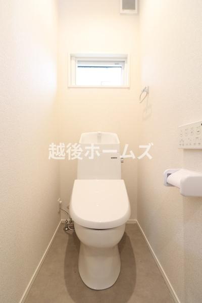 �g�C�� �y���Ў{�H����z���������E���K�ȉ��������g�C��
