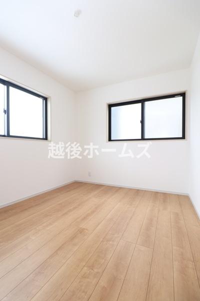 �m�� �y���Ў{�H��z�V���v���ȗm���Ȃ̂ŉƋ�Ȃǂ̃C���e���A�Ƃ��}�b�`���Ă�����ꊴ���o���₷���A�g�̉��̐��������₷���ł��ˁ�