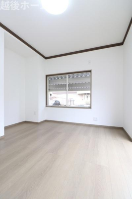 �m�� �V���v���ȗm���Ȃ̂ŉƋ�Ȃǂ̃C���e���A�Ƃ��}�b�`���Ă�����ꊴ���o���₷���A�g�̉��̐��������₷���ł��ˁ�