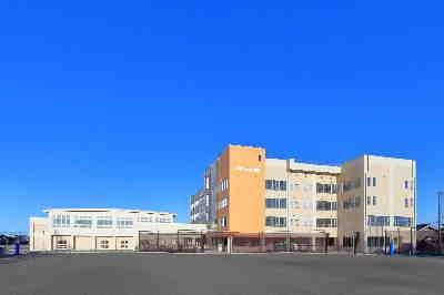 ���ӊ� �y���w�Z�z�V���s���V�ʂ΂����w�Z�F294m