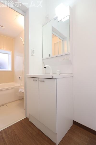 ���ʑ�E���ʏ� �R�ʋ��̃V�����v�[�h���b�T�[�͎��[�[���I
���̂��x�x���y�X�ł��܂��ˁB