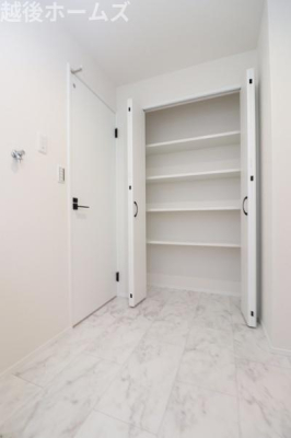 ���̑����� ���ʏ��ɂ͕֗��Ȏ��[�I�����I