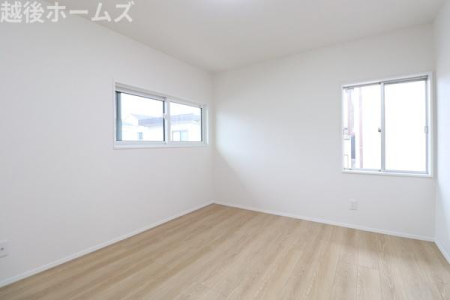 �m�� �e�m���͂Q�ʍ̌��݌v�A��������⊷�C�ɂ��z��������ԂɂȂ��Ă��܂��B