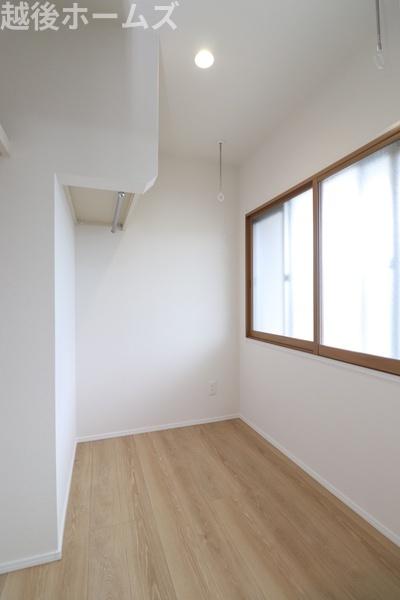 ���[ ���[�͂̂���E�H�[�N�C���N���[�[�b�g�����ł��Еt�������S��