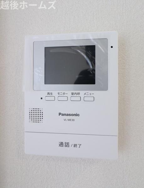 ���̑� �h�Ƒ΍�ɗD�ꂽTV���j�^�[�t���C���^�[�z���ŗ��q�҂̊m�F���ł��܂��B