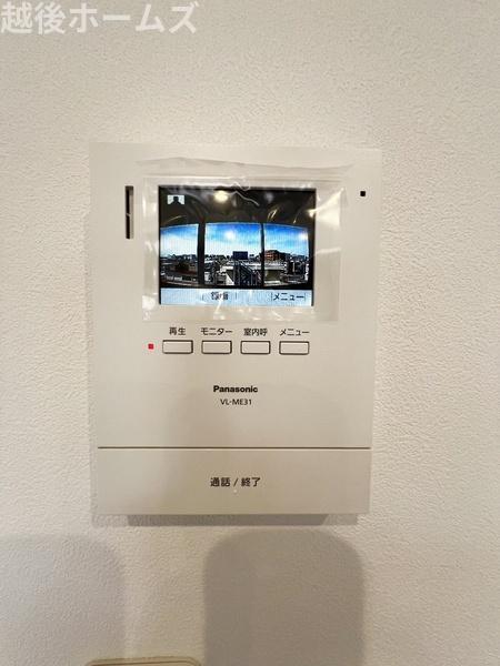 ���̑� TV���j�^�[�C���^�[�z��