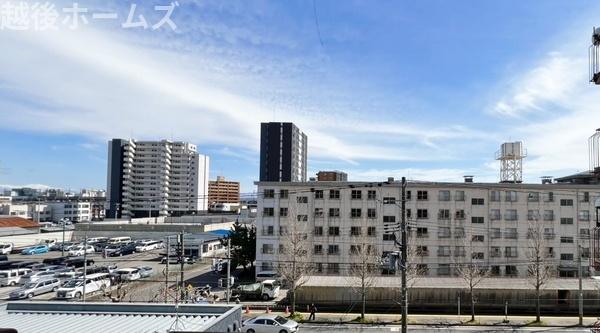 �Z�˂���̒��]�ʐ^ -