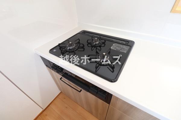 ���̑� �R���S�Ăɉ��x�Z���T�[���t���A�ЖʏĂ��O���������ڂ��Ĉ��S�ŋ@�\�I�ȃK�X�R�����ł��B