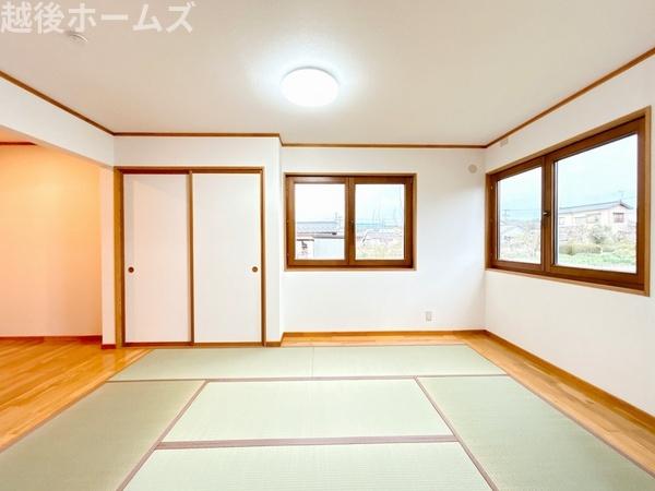 �a�� ���r���O�ƌq����a���͂��q�l�̗V�я�₭�났�X�y�[�X�ȂǁA���l�ȃV�[���ɑΉ��ł��܂��I