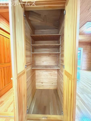 ���[ �L�b�`�����ɂ͕֗��ȃp���g���[������܂���