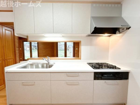 �L�b�`�� �R���^�C�v�̃V�X�e���L�b�`���͎��[���L�x�I