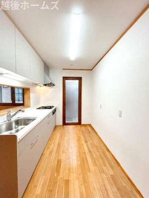 �L�b�`�� ��Ƃ�̂���L�b�`���I�����������܂���