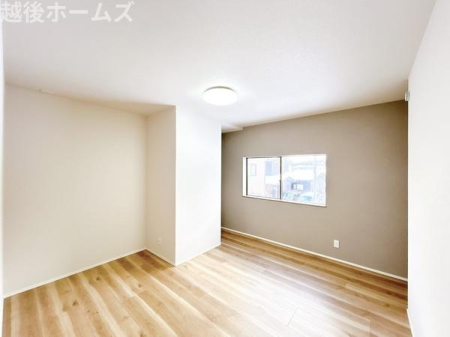 �m�� �S���ɃN���[�[�b�g�����A���[���L�x�Ŏg���₷���Ԏ��ɂȂ��Ă��܂�