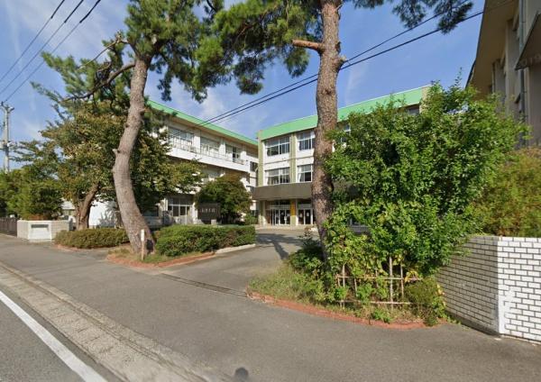 ���ӊ� �y���w�Z�z����s�����㏬�w�Z�F450m