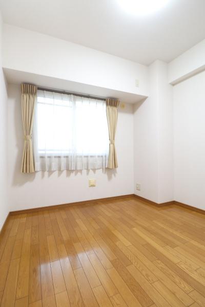 �m�� �V���v���ȗm���Ȃ̂ŉƋ�Ȃǂ̃C���e���A�Ƃ��}�b�`���Ă�����ꊴ���o���₷���A�g�̉��̐��������₷���ł��ˁ�