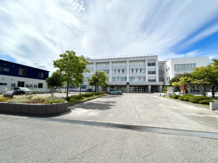 ���ӊ� �y���w�Z�z�V���s�����j���w�Z�F571m