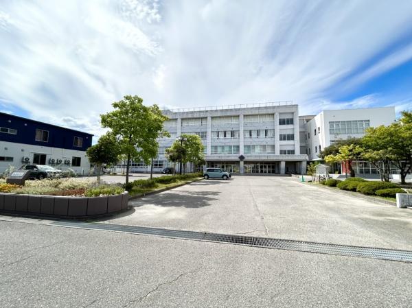 ���ӊ� �y���w�Z�z�V���s�����j���w�Z�F571m