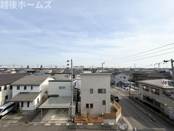 �Z�˂���̒��]�ʐ^ -