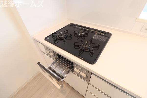 ���̑� �R���S�Ăɉ��x�Z���T�[���t���A�ЖʏĂ��O���������ڂ��Ĉ��S�ŋ@�\�I�ȃK�X�R�����ł��B