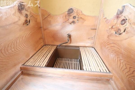 ���̑����� �W���̘a���ɗאڂ�������