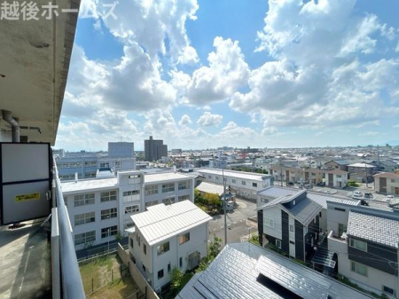 �Z�˂���̒��]�ʐ^ -