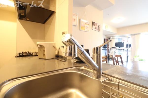 ���̑� �֌��̐�[�ɏ򐅊������B�ꏊ���Ƃ�Ȃ�����I�ȏ򐅊�ł��B�܂��A�򐅊킲�ƃz�[�X�������o���܂��B�J�[�g���b�W�������ȒP�B