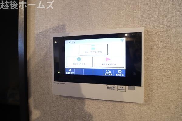 ���̑� �Z�L�����e�B��ЂƘA���������S�̂s�u���j�^�[�t�C���^�[�z���B