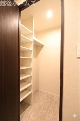 ���[ �A�E�^�[�Ȃǂ��|���Ă�����֗��ȃV���[�Y�C���N���[�N��
���I�t���Ńu�[�c���X�g���X�Ȃ����[���\�ł��I