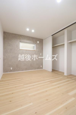 �m�� �y���Ў{�H��z�S���ɃN���[�[�b�g�����A���[���L�x�Ŏg���₷���Ԏ��ɂȂ��Ă��܂�