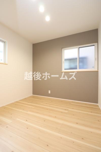 �m�� �e�m���͂Q�ʍ̌��݌v�A��������⊷�C�ɂ��z��������ԂɂȂ��Ă��܂��B