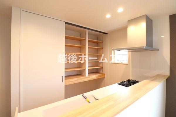 ���[ �y���Ў{�H��z�L�b�`�����ɂ͔��t���̎��[�I��p���g���[�����I
�H�킾���łȂ��A���p�i�Ȃǂ̃X�g�b�N�̎��[�ɂ��ƂĂ��֗��ł���