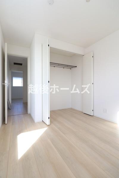 �m�� �y���Ў{�H��z�V���v���ȗm���Ȃ̂ŉƋ�Ȃǂ̃C���e���A�Ƃ��}�b�`���Ă�����ꊴ���o���₷���A�g�̉��̐��������₷���ł��ˁ�