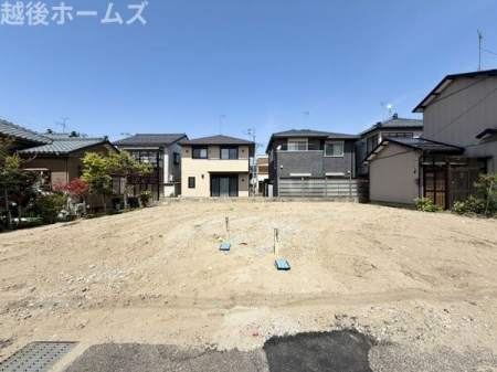 �O�ʓ��H�܂ތ��n�ʐ^ �����̓��������ʕ��E�d�l�ݔ��₨�����̑傫���̔�r�A�ߗׁE���ӊ��⒬���݂ȂǁA�����ł͂킩��Ȃ���񂪂������񂠂�܂��B���񌻒n�ɂĂ��m�F���������B