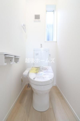 �g�C�� �y���Ў{�H����z���������E���K�ȉ��������g�C��
