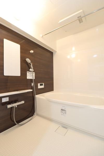 ���� ����̔�ꂪ�������L�X�Ƃ������j�b�g�o�X�ł��I