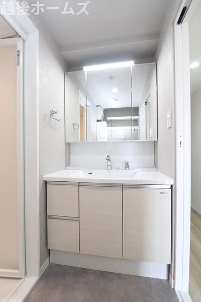 ���ʑ�E���ʏ� �R�ʋ��̃V�����v�[�h���b�T�[�͎��[�[���I
���̂��x�x���y�X�ł��܂��ˁB