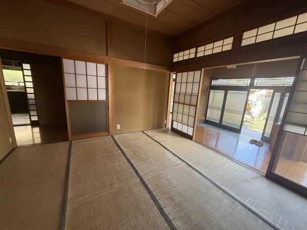 �a�� �y���t�H�[���O�z
���֖T�̘a���Q�Ԃ͏��P�����A�m���Ƀ��t�H�[���������܂��B