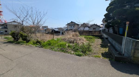 �O�ʓ��H�܂ތ��n�ʐ^ -