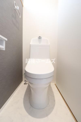 �g�C�� �y���Ў{�H����z���������E���K�ȉ��������g�C��
