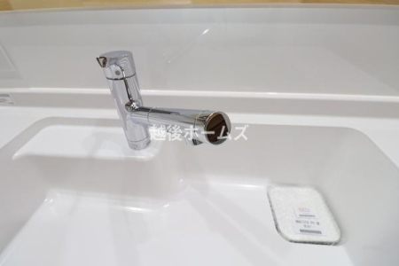 ���̑� �֌��̐�[�ɏ򐅊������B�ꏊ���Ƃ�Ȃ�����I�ȏ򐅊�ł��B�܂��A�򐅊킲�ƃz�[�X�������o���܂��B�J�[�g���b�W�������ȒP�B