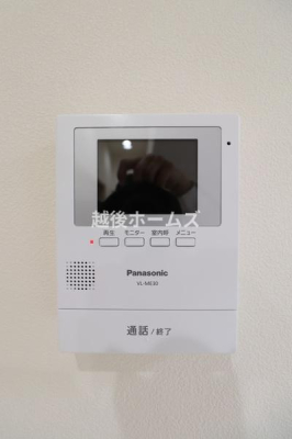 ���̑� �h�Ƒ΍�ɗD�ꂽTV���j�^�[�t���C���^�[�z���ŗ��q�҂̊m�F���ł��܂��B