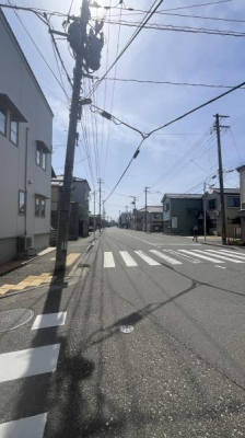 �O�ʓ��H�܂ތ��n�ʐ^ -