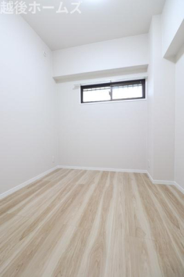 �m�� ���[�����̂R.�X���̃T�[�r�X���[��
���[�N�X�y�[�X�Ƃ��Ă��œK�ł�