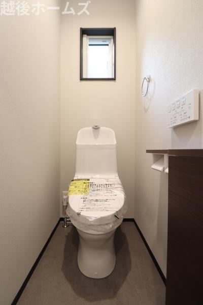 �g�C�� ���������E���K�ȉ��������g�C��
