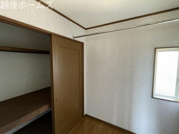 �m�� -