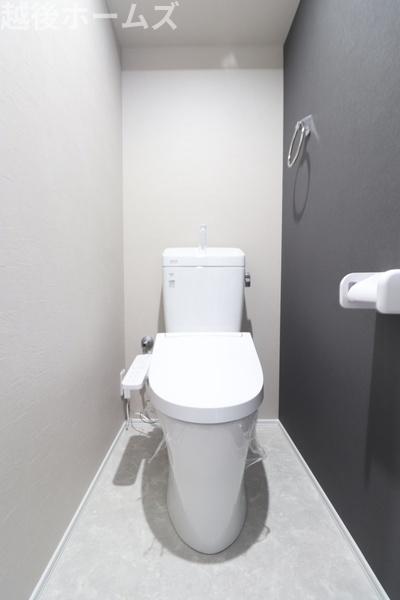 �g�C�� ���������E���K�ȉ��������g�C����