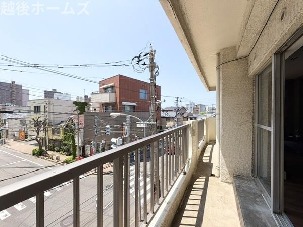 �o���R�j�[ -