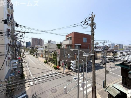 �Z�˂���̒��]�ʐ^ -